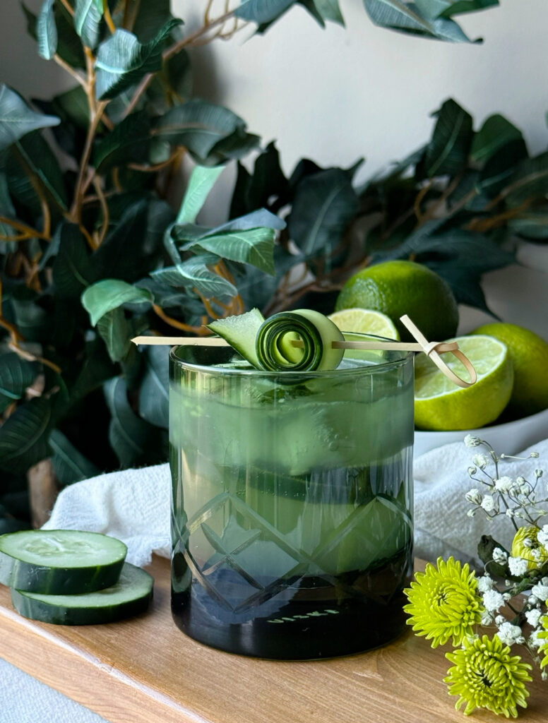 Non-alcoholic Cucumber Elderflower Gin and tonic